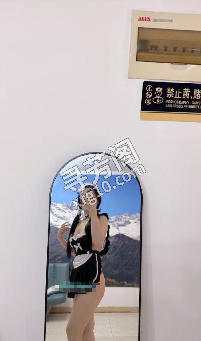 武侯粉嫩小白兔琪宝 地方 年龄 25岁-30岁 颜值： 6分 500 项目 口吃，调情，情趣，69，鸳鸯，爱爱 2