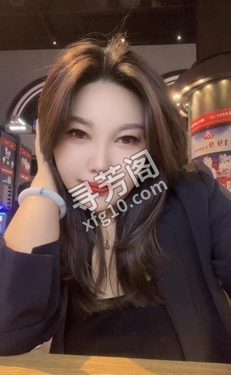 欲求不满的性大骚娘们 地方 西青区 年龄 30岁-40岁 颜值： 6分 400 项目 口活，漫游，深喉，冰火 2