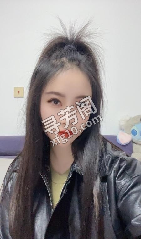 东丽大奶辰辰 地方 东丽区 年龄 30岁-40岁 颜值： 6分 600 项目 指划 胸划 69 制服 口做 2