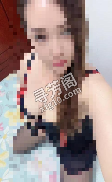 大熊少妇 地方 年龄 30岁-40岁 颜值： 6分 400 项目 胸推 臀推，指滑 漫游 六九 毒龙 丝袜 2