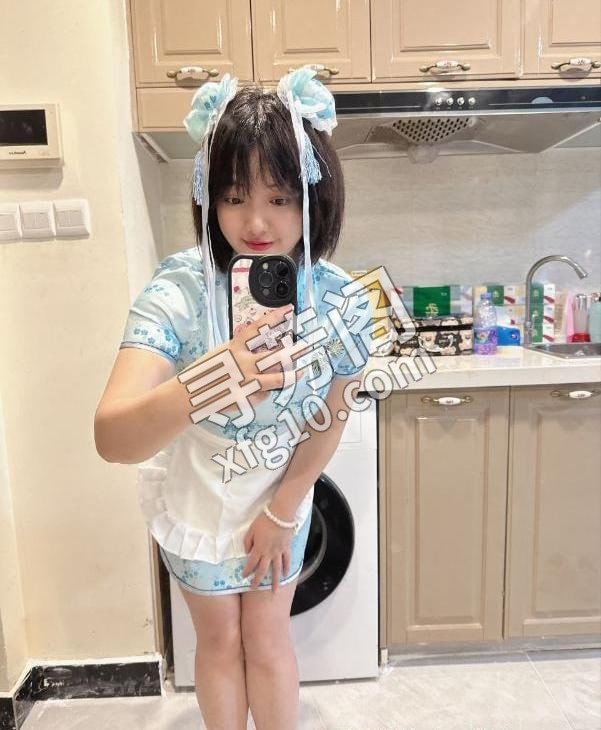 松北巨乳小胖妹 地方 哈尔滨市 年龄 25岁-30岁 颜值： 6分 800 项目 鸳鸯浴，漫游，胸推，啪啪 4