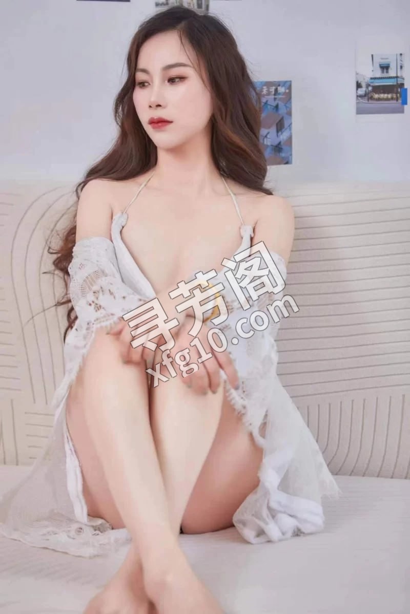 东万达小狐狸骚货 信息分类：楼凤兼职 地方：内蒙古- 信息来源：朋友介绍 年龄：28 颜值：身材：7 3