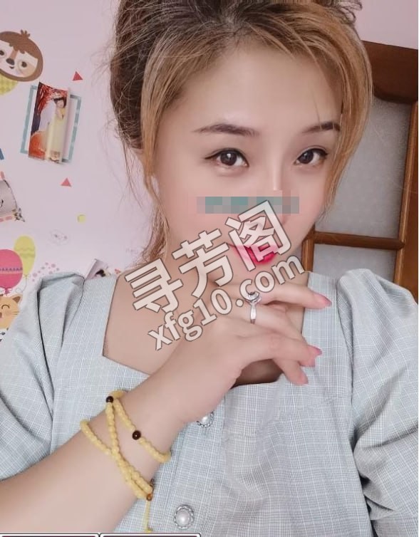 爱笑的骚妹子 地方 年龄 25岁-30岁 颜值： 6分 400 项目 鸳鸯浴，漫游，胸推，69式，冰火，口活 2