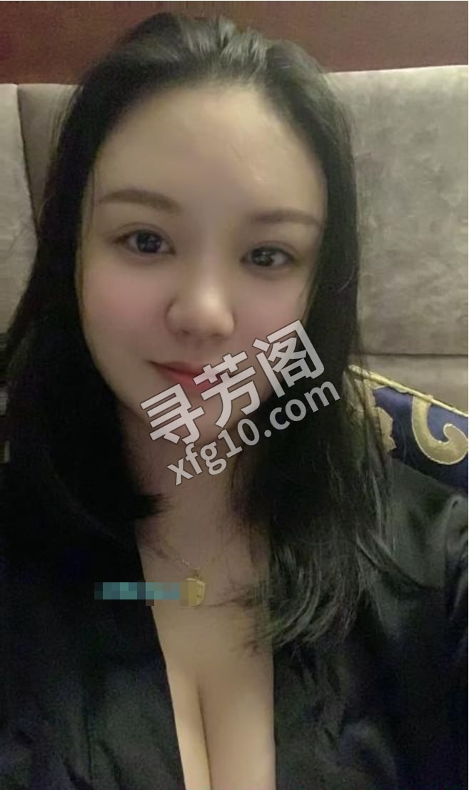 肉感少妇水多多 地方 年龄 25岁-30岁 颜值： 6分 400 项目 洗澡 漫游 走水 胸推 臀推 口沙 4