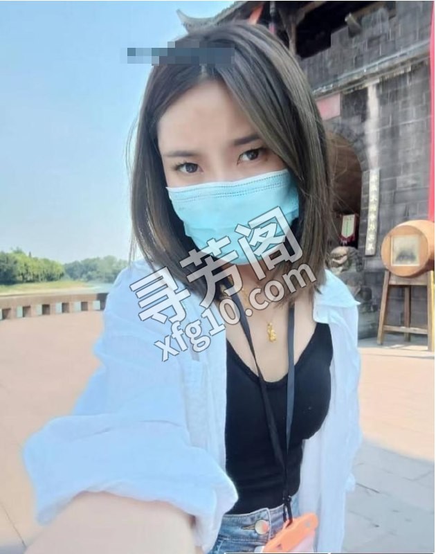 苗条性感长腿御姐 地方 江北区 年龄 25岁-30岁 颜值： 6分 500 项目 制服丝袜高跟 共浴调情 2
