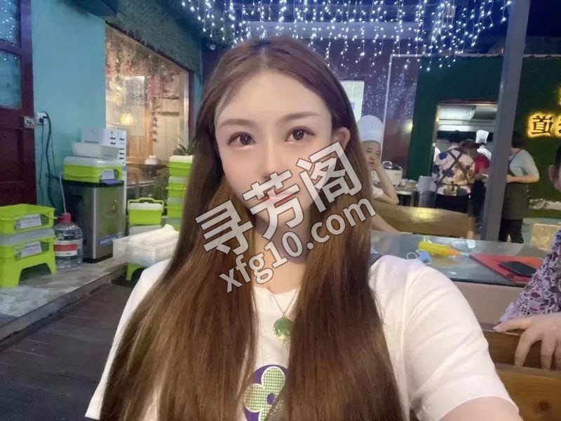 清纯妹子兼职 信息分类：楼凤兼职 地方：江苏省- 信息来源：朋友推荐 年龄：23 颜值：身材：160 2
