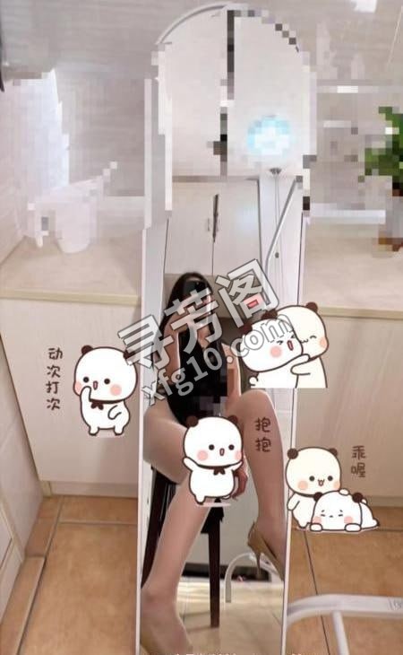 蜀山大胸御姐 地方 年龄 25岁-30岁 颜值： 6分 400 项目 鸳鸯浴，走水胸推漫游，制服口做 3