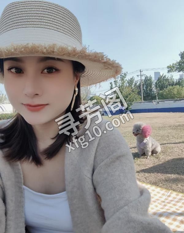 长腿温柔韵味小骚妇 地方 年龄 25岁-30岁 颜值： 6分 400 项目 2