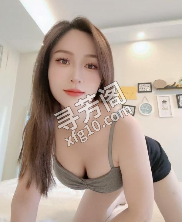 包河气质黑丝大波妹 地方 年龄 25岁-30岁 颜值： 7分 600 项目 洗澡，制服，按摩，胸推，臀推，69 3