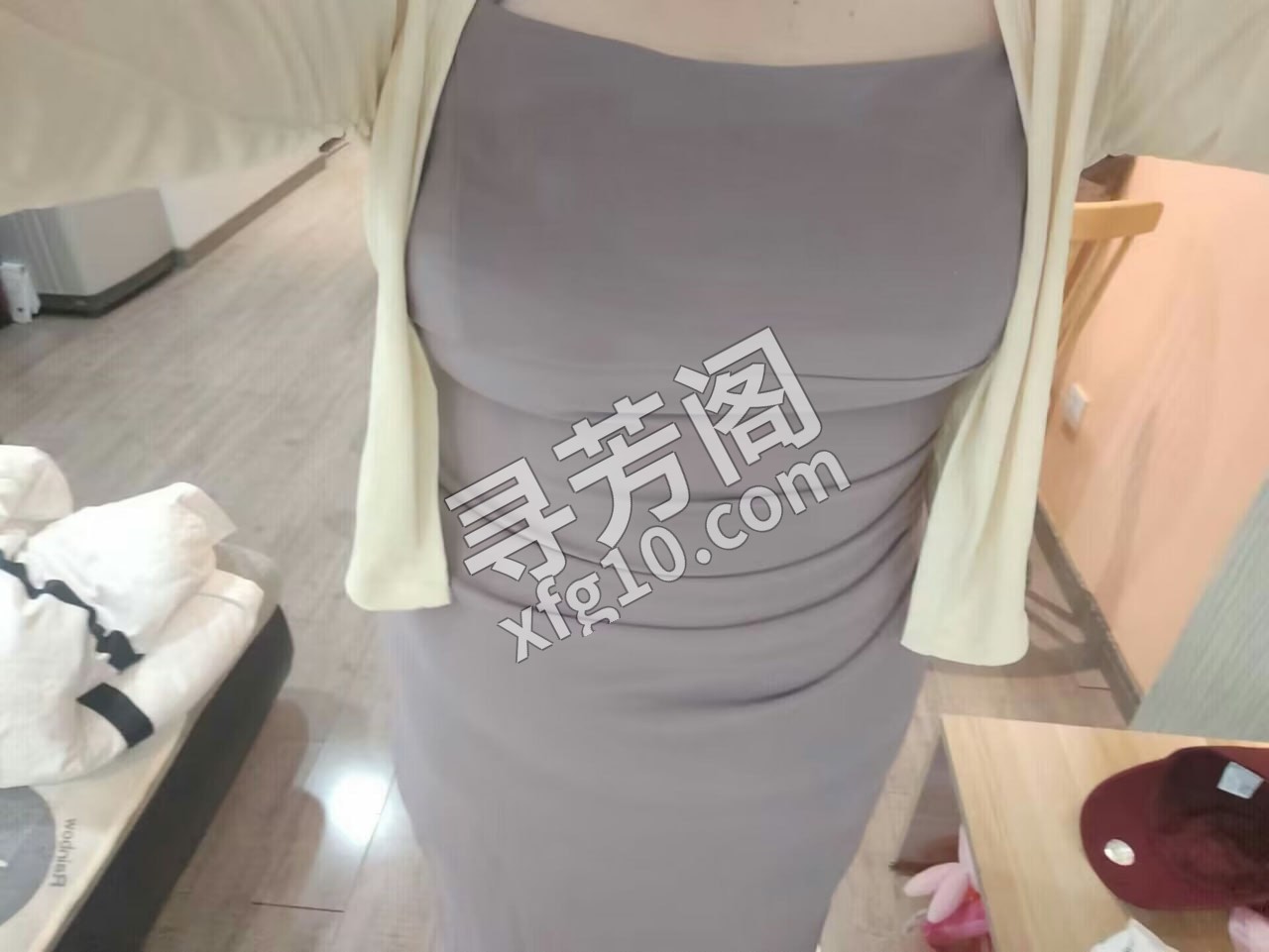 吴中万达小胖妹坦克型 地方 年龄 25岁-30岁 颜值： 6分 400 项目 口交、舔胸、乳交、69 5