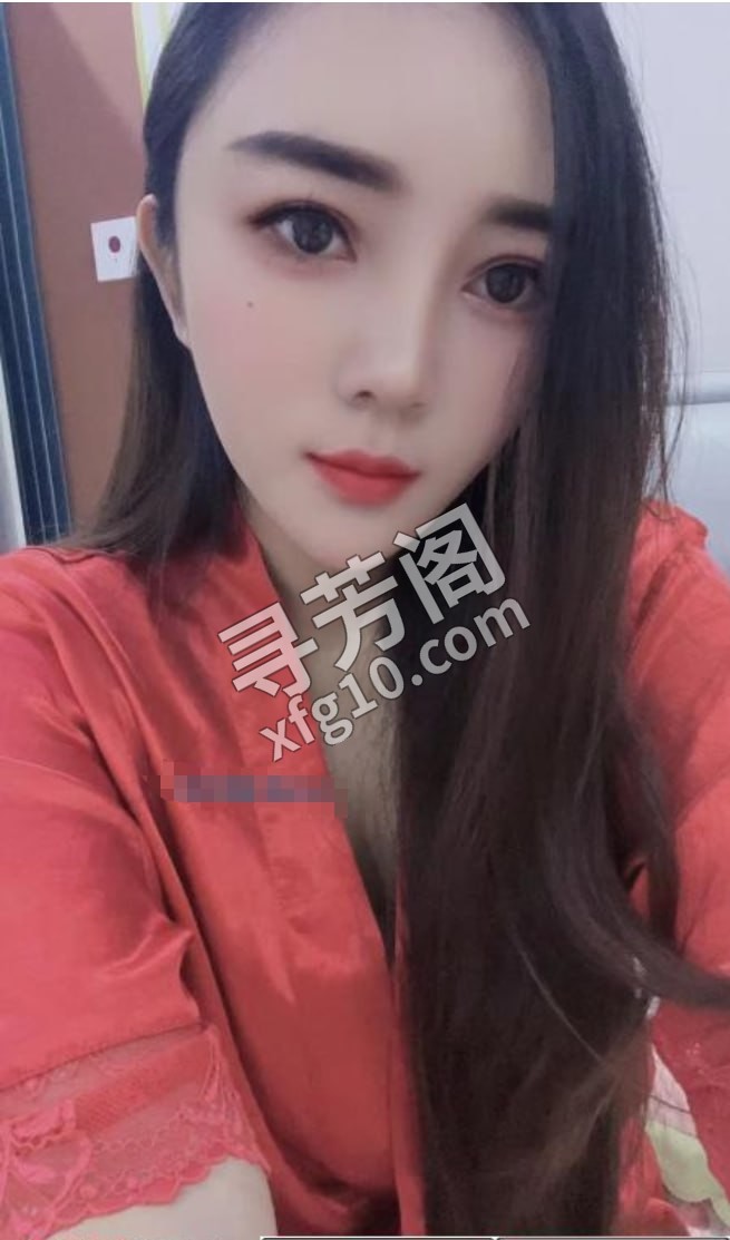 相城语萱 地方 年龄 25岁-30岁 颜值： 6分 800 项目 鸳鸯戏水，毒龙，六九，蛇吻，胸推，臀推，爱爱 2