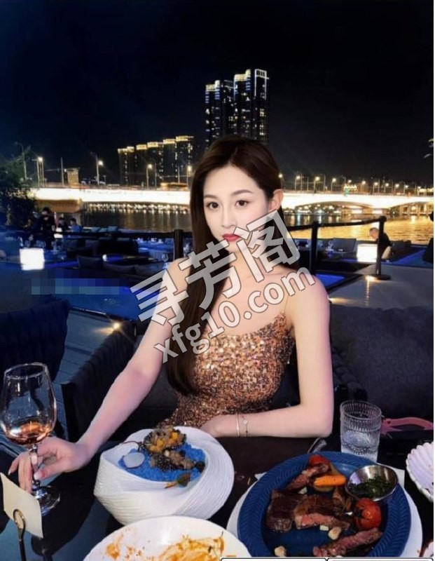 可三通妍妍 地方 年龄 25岁-30岁 颜值： 6分 800 项目 鸳鸯浴 口爆 波推 丝袜 菊花 3