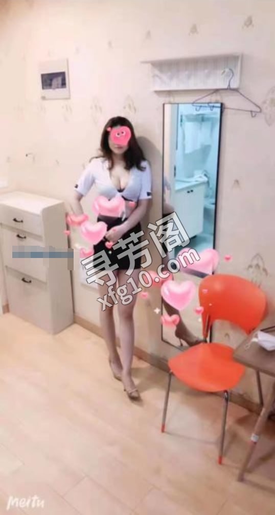 合肥大胸少妇果果 位置 几岁 25岁-30岁 颜值＝ 6分 费用明细 400 项目 全套项目 号，， 2