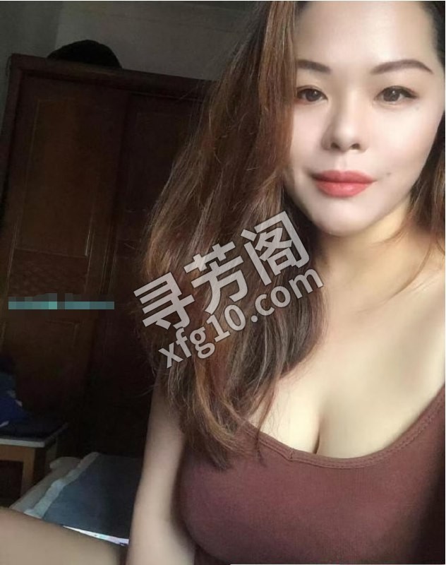 大亚湾波霸少妇 地方 年龄 30岁-40岁 颜值： 6分 400 项目 波推，深喉，制服，全套 2