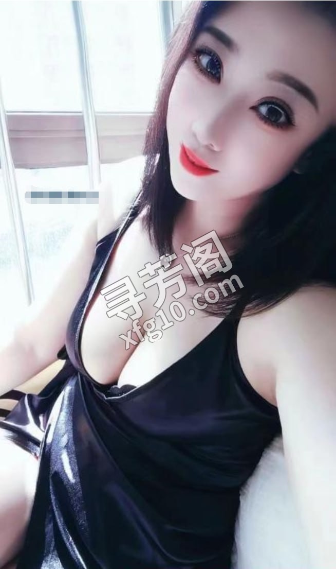 少妇小姐姐 位置 几岁 25岁-30岁 颜值＝ 6分 费用明细 400 项目 洗澡，口，后面，情趣，爱爱 地球号 2