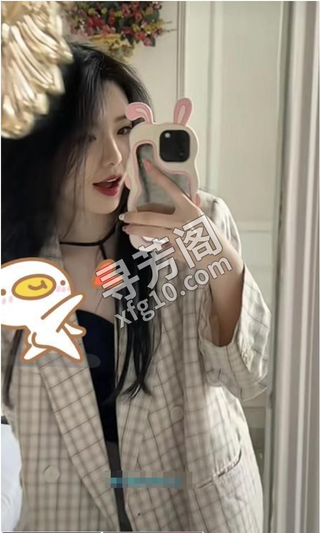 惠城秀气小晴 地方 年龄 25岁-30岁 颜值： 6分 600 项目 洗澡，制服丝袜，口交，69，啪啪 2