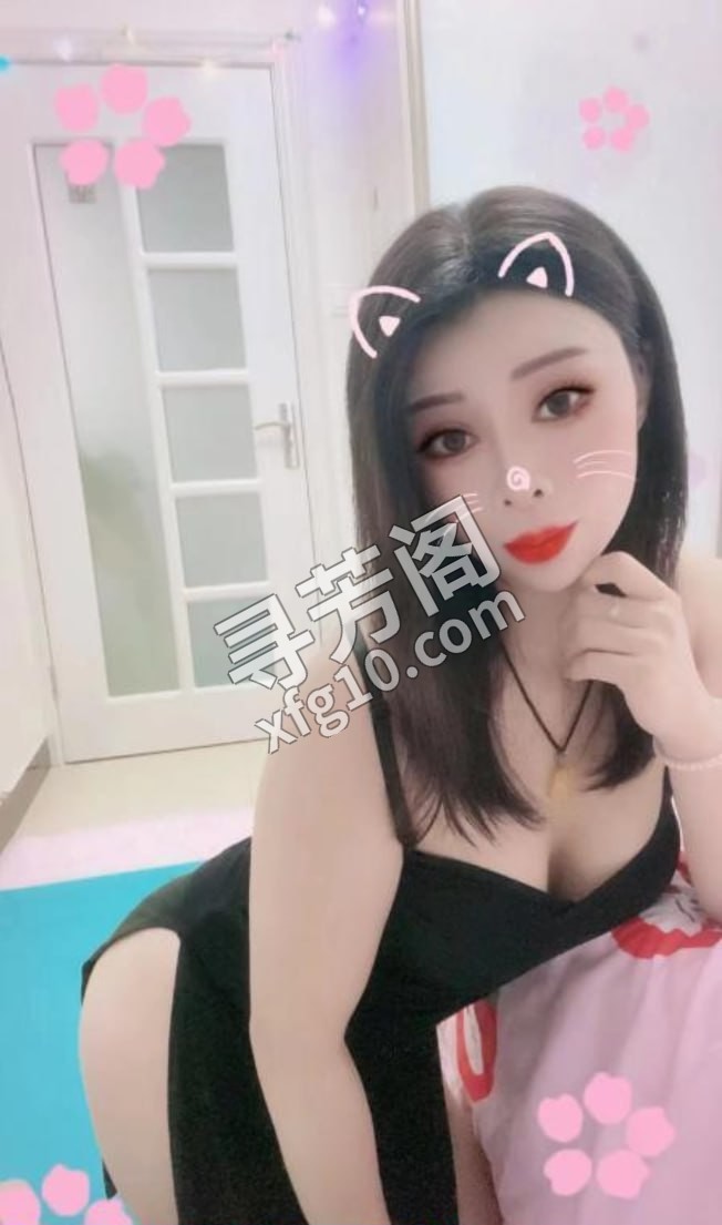惠城悦悦 地方 年龄 25岁-30岁 颜值： 6分 700 项目 毒龙，69舔疍吸疍，舌尖环游，角色扮演激情啪啪 2