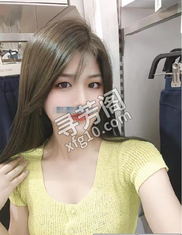海珠区琦琦 地区 年龄 25岁-30岁 颜值 6分 价格 400 服务 鸳鸯水，环游，压顶，刮痧，毒龙 4