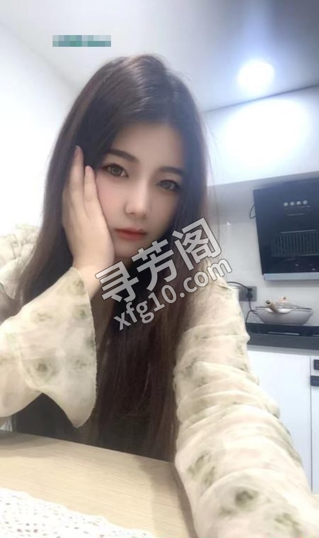 广州美臀妹子 地方 年龄 25岁-30岁 颜值： 6分 500 项目 陪浴，口催，漫游，调情，制服，口爆，丝袜 2
