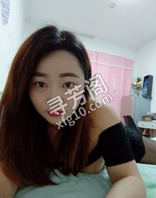 拱墅若曦 地方 年龄 30岁-40岁 颜值： 6分 500 项目 鸳鸯浴，69，胸推，制服诱惑，无套口，爱爱 2