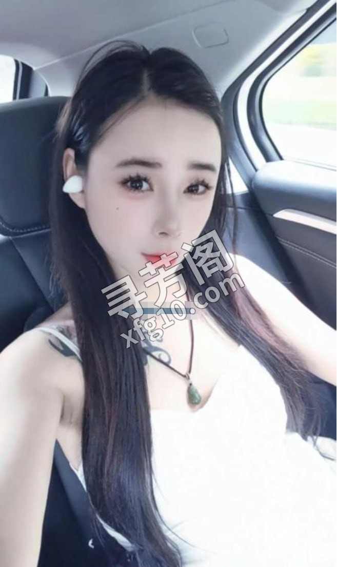 惠城魅惑舌吻靓女 地区 年龄 25岁-30岁 颜值 6分 价格 700 服务 陪浴 水中吹 漫游 胸滑全身 3