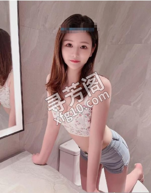 气质长腿御姐婉儿 位置 几岁 25岁-30岁 颜值＝ 8分 费用明细 700 项目 丝袜爆破，舌尖漫游，深喉 2