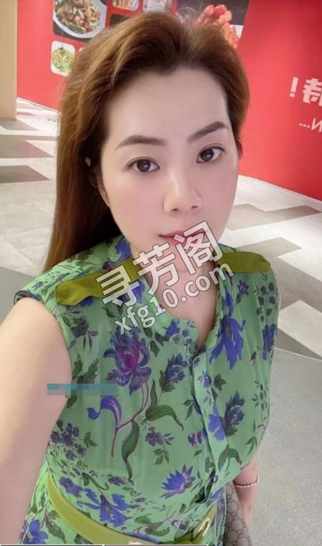 项目琴子 地方 年龄 25岁-30岁 颜值： 6分 500 项目 鸳鸯浴，按摩，69，指划，胸推，毒龙 2