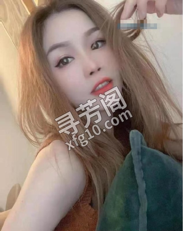 蜀山舌吻朵儿 地方 年龄 25岁-30岁 颜值： 6分 400 项目 该有都有 2