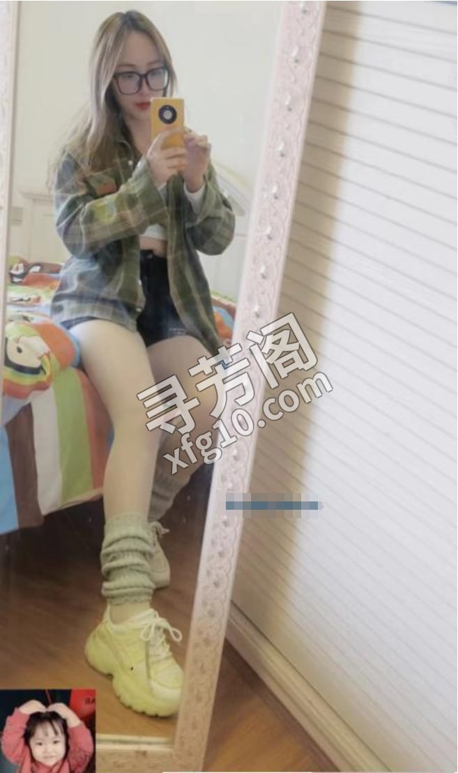 个人中项晨妍 地方 年龄 25岁-30岁 颜值： 6分 500 项目 助浴 按摩 调情 臀推 阴推 舔 吸 含 2