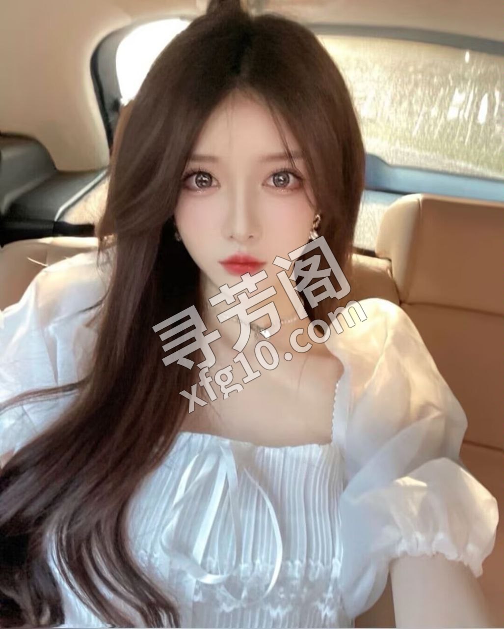 搞现代潘金莲 评价=10分 地址= 年龄=20 颜值=9分 价格=998两个小时 服务项目：莞式一条龙 2