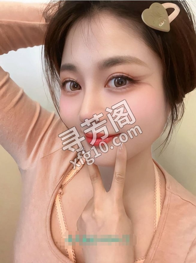 性感丰满小萝莉 地方 年龄 22 颜值： 8 999 项目 波推，毒龙，深喉，口爆、69，爱爱，鸳鸯浴，漫游 2