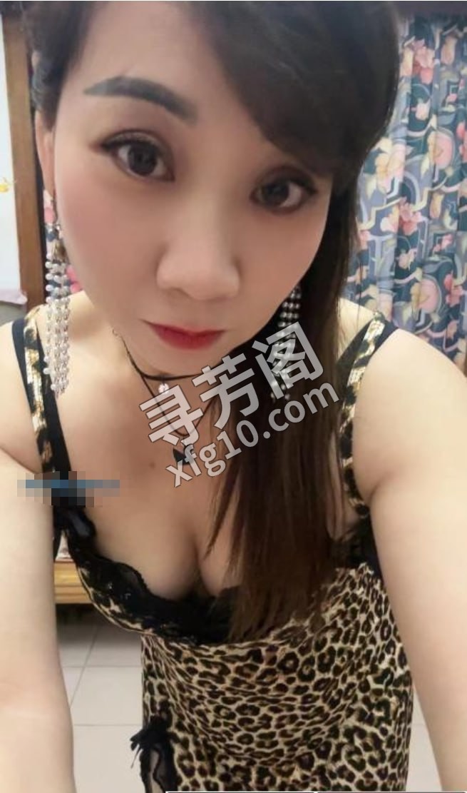 熟女 地方 年龄 30岁-40岁 颜值： 6分 300 项目 澡，漫游，69，波推，乳交，口交，高跟鞋，丝 2