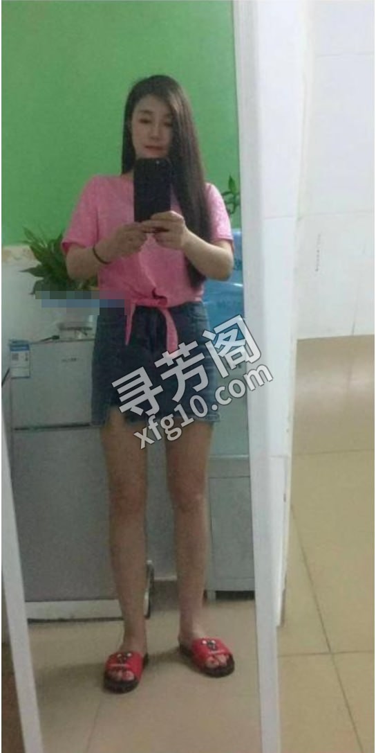 项目型熟女小莉 地方 年龄 30岁-40岁 颜值： 6分 350 项目 69 制服 吹箫 爱爱 2