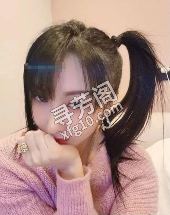 广州科技胸妹子 地方 年龄 25岁-30岁 颜值： 6分 700 项目 鸳鸯戏水，丝袜，情趣内衣，制服，艳舞 2