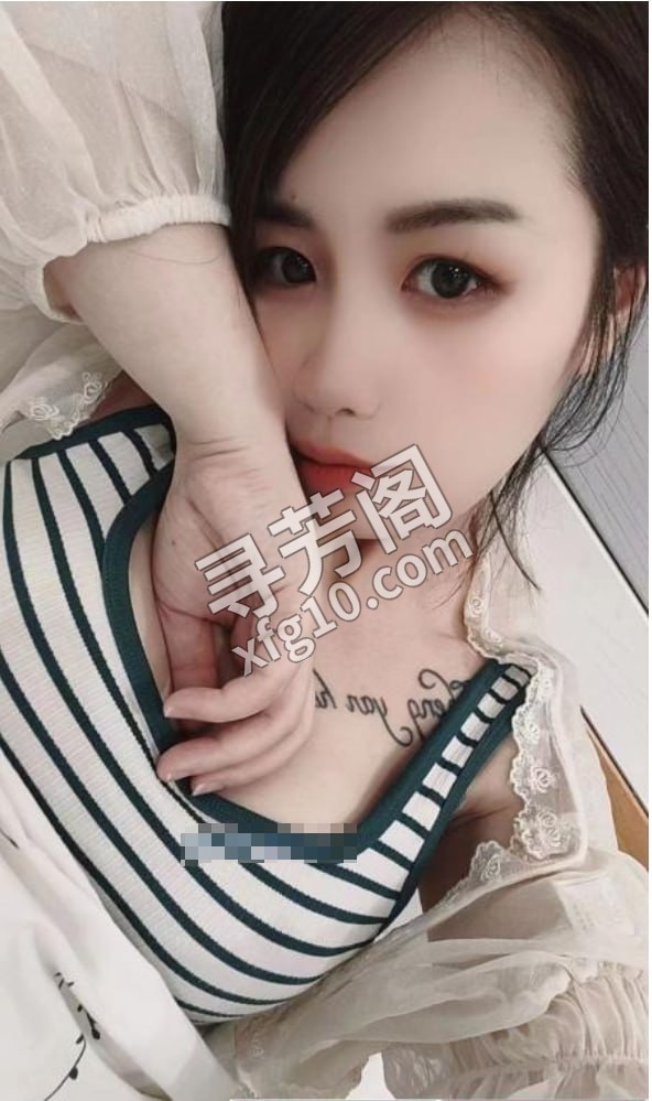 项目系老师甜甜 地方 年龄 25岁-30岁 颜值： 6分 400 项目 巨乳，陪浴，水中萧，环游世界，刮痧 2