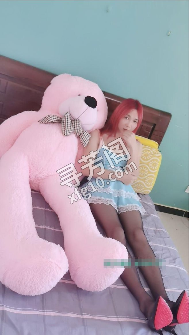 熟女雪儿姐 地方 通州区 年龄 35 颜值： 9 400/60分钟 项目 胸推，漫游，口活，亲你咪咪 2