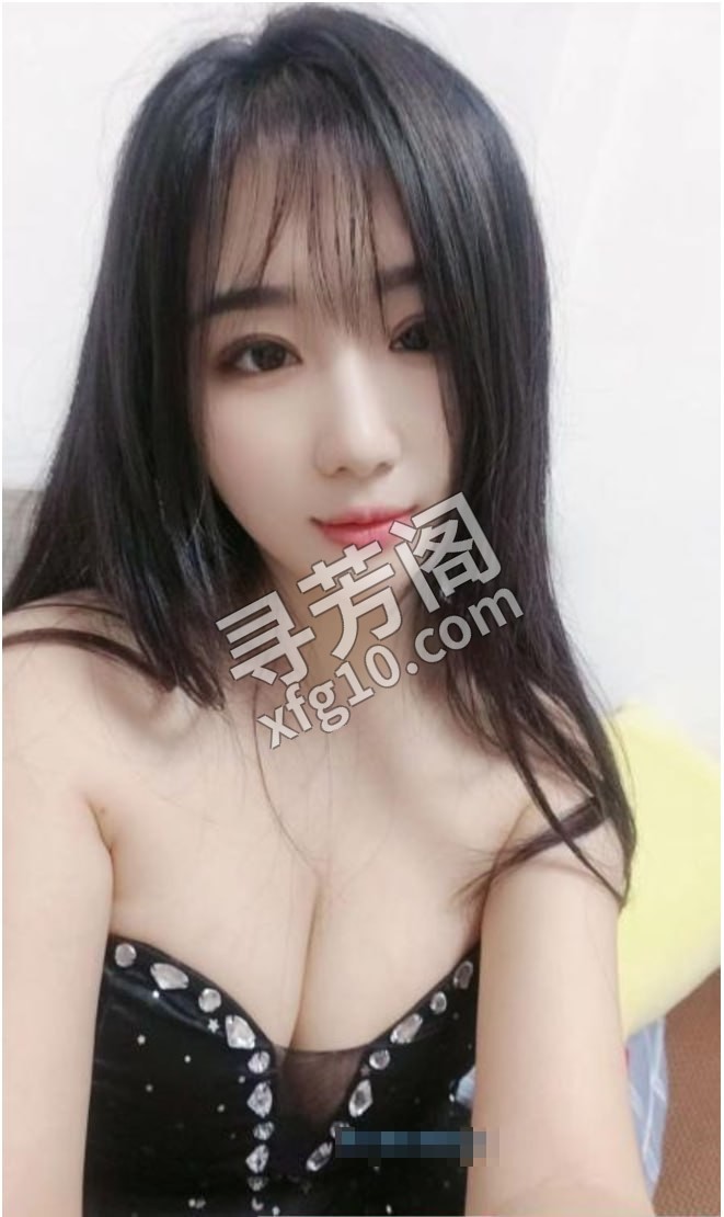 嘉禾米儿 地方 年龄 25岁-30岁 颜值： 6分 400 项目 鸳鸯浴 口吹 波推 漫游 十指弹琴 4