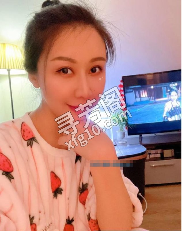 姑苏瑜伽妹妹曼曼 地方 年龄 25岁-30岁 颜值： 6分 700 项目 鸳鸯浴，指划按摩，毒龙，漫游吸皮 3