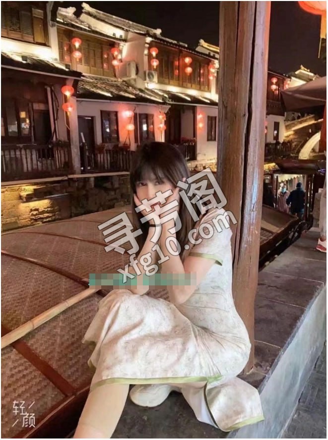 性感骚妇私教老师 地方 龙华北站附近 年龄 26 颜值： 8 900 项目 全套项目，胸推，舌慢，指滑，冰火 2