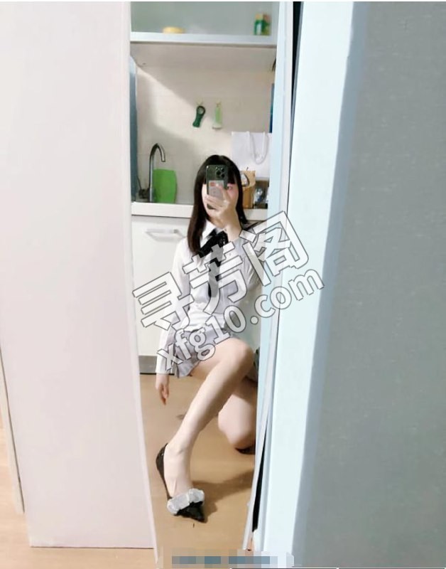 南开中项俏皮妹妹 地方 南开区 年龄 25岁-30岁 颜值： 6分 500 项目 陪浴，按摩，吸舔，指划，胸推 2