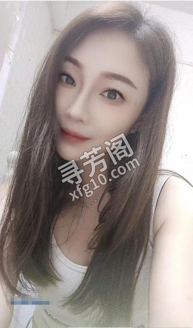 锦江区浪女鸢尾 位置 几岁 25岁-30岁 颜值＝ 6分 费用明细 400 项目 共浴 胸推 毒龙 2