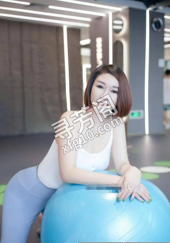 东晓南雁雁 位置 几岁 30岁-40岁 颜值＝ 6分 费用明细 300 项目 全套项目 地球号 号 6