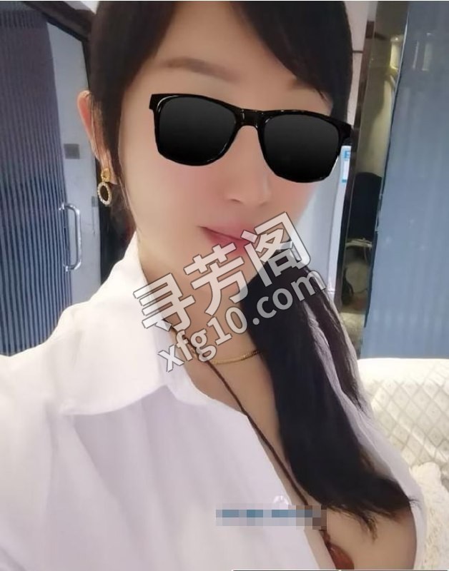 巨乳咪咪 地方 年龄 25岁-30岁 颜值： 6分 500 项目 鸳鸯浴，水中箫，舌吻，波推，漫游，舔蛋蛋 2