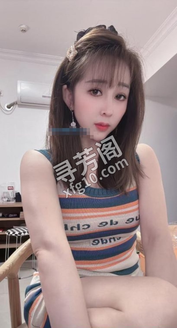 大波轻熟女 地方 年龄 30岁-40岁 颜值： 6分 400 项目 鸳鸯浴，波推，漫游，口爆，无套吹，六九 2