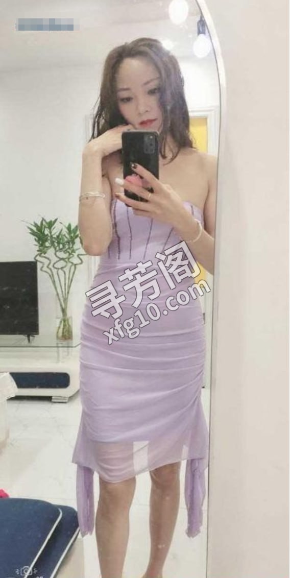 大长腿丽丽 地方 年龄 25岁-30岁 颜值： 6分 500 项目 全套项目 3
