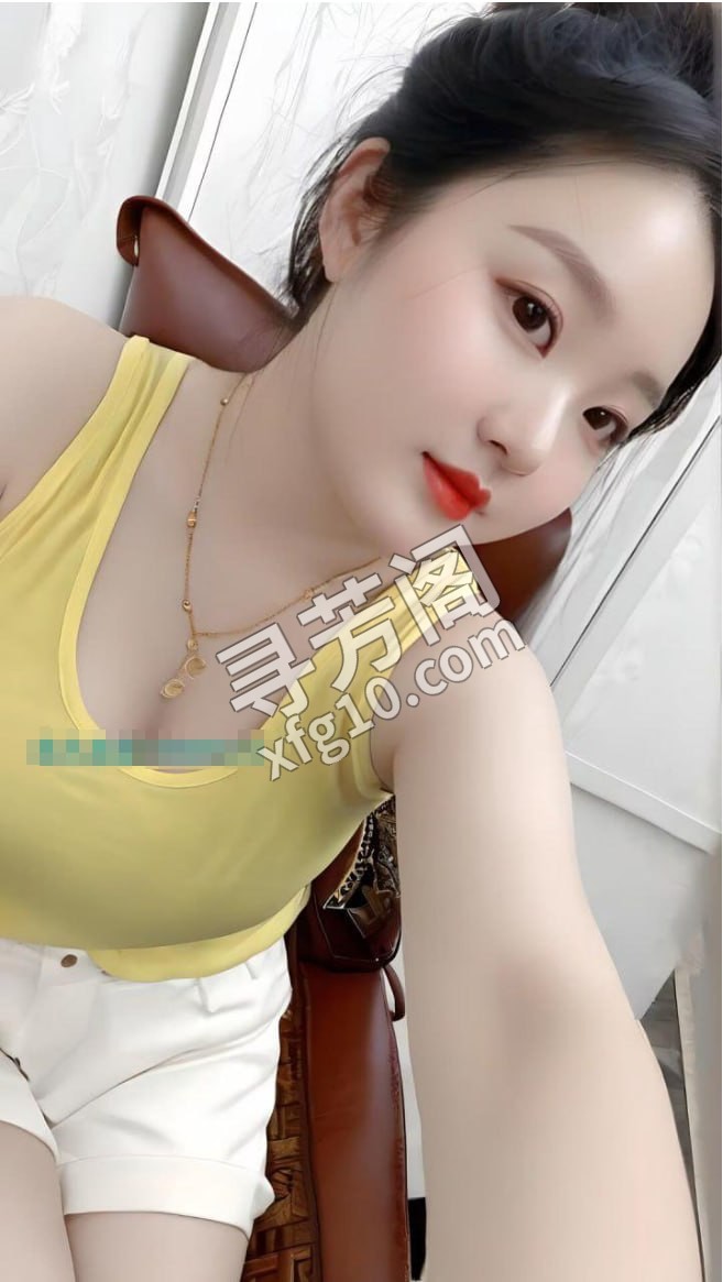 纯欲小野猫 地方 年龄 26 颜值： 8 500/p 项目 舌吻，69, 漫游，胸推，臀推,鸳鸯浴，口爆，深喉 2