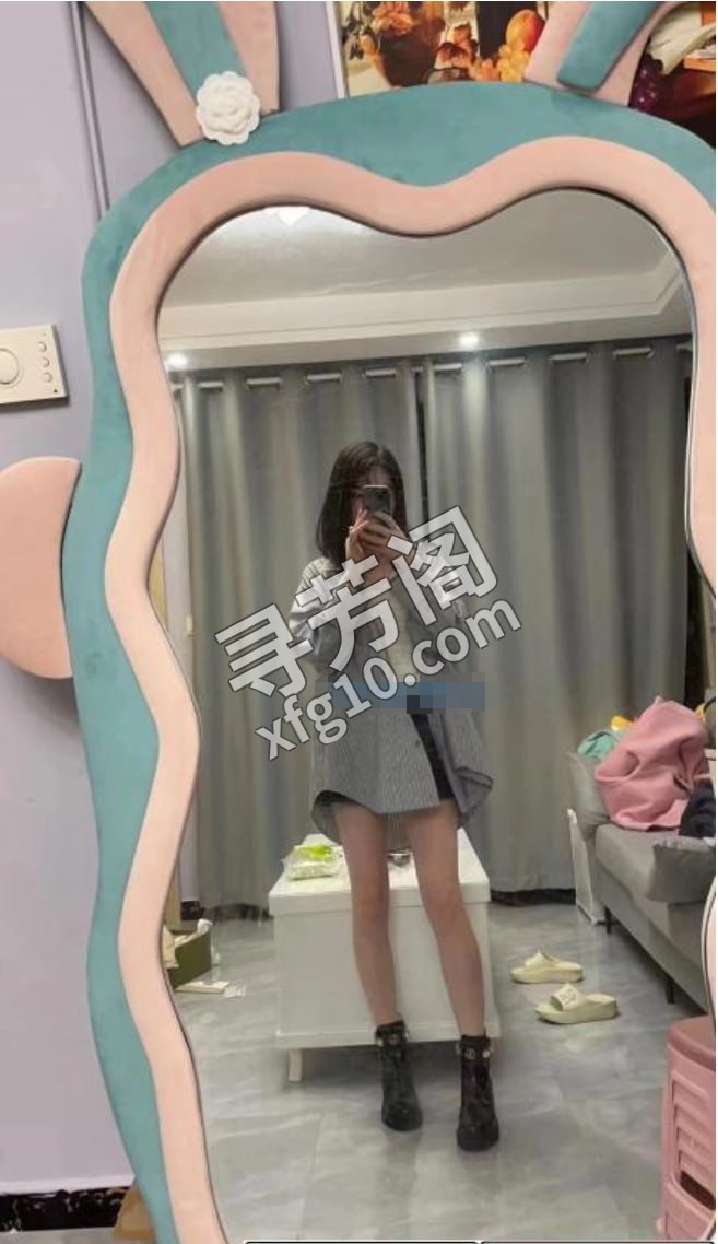 浦江湖南小姐姐 地方 闵行区 年龄 25岁-30岁 颜值： 6分 600 项目 口 做 69 吸蛋 3