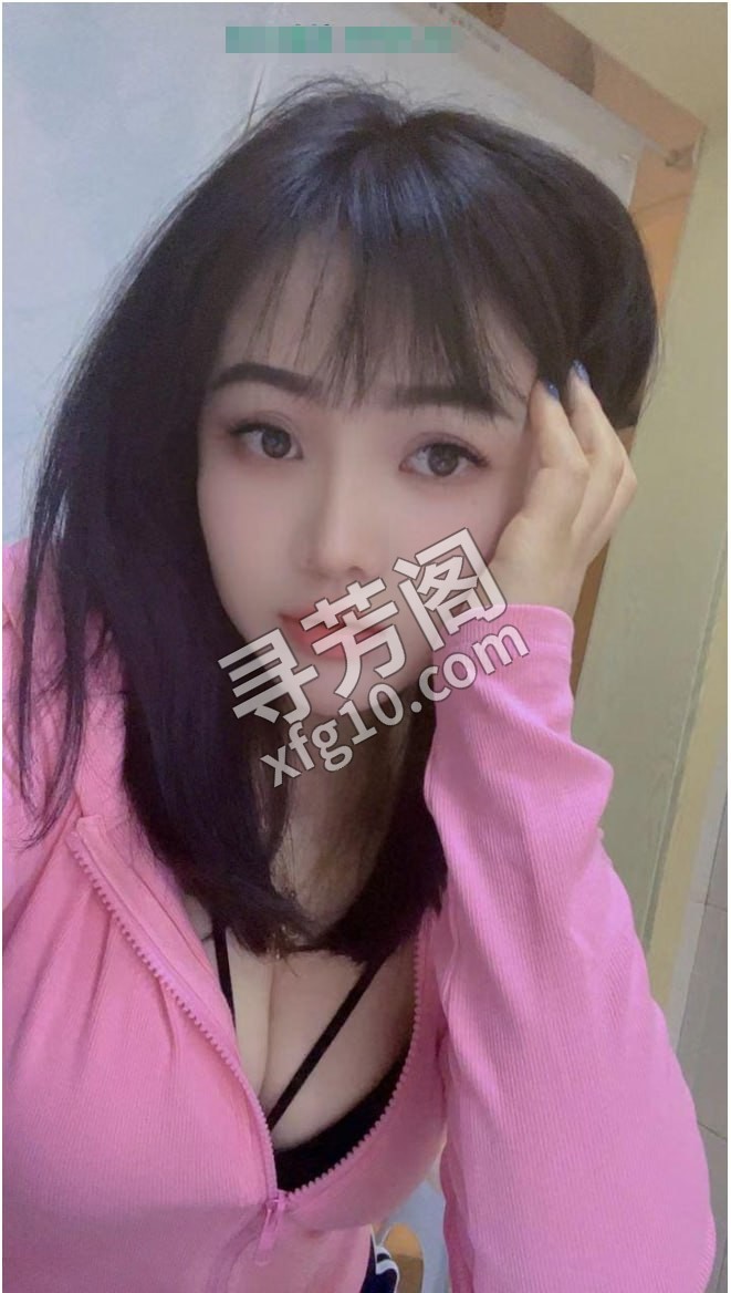 金沙大胸妹 地方 金沙 年龄 29 颜值： 8 500/50分钟 项目 胸推 69 调情 独龙 吹 做爱 2