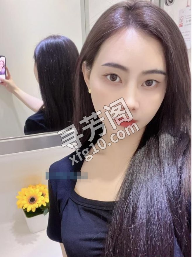 广西小艾 地方 年龄 25岁-30岁 颜值： 6分 500 项目 鸳鸯浴，深喉，水中箫，胸推，制服诱惑，丝瓦 2