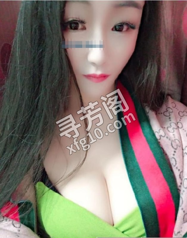 大胸小纹老师 地方 年龄 25岁-30岁 颜值： 6分 500 项目 全套项目 2